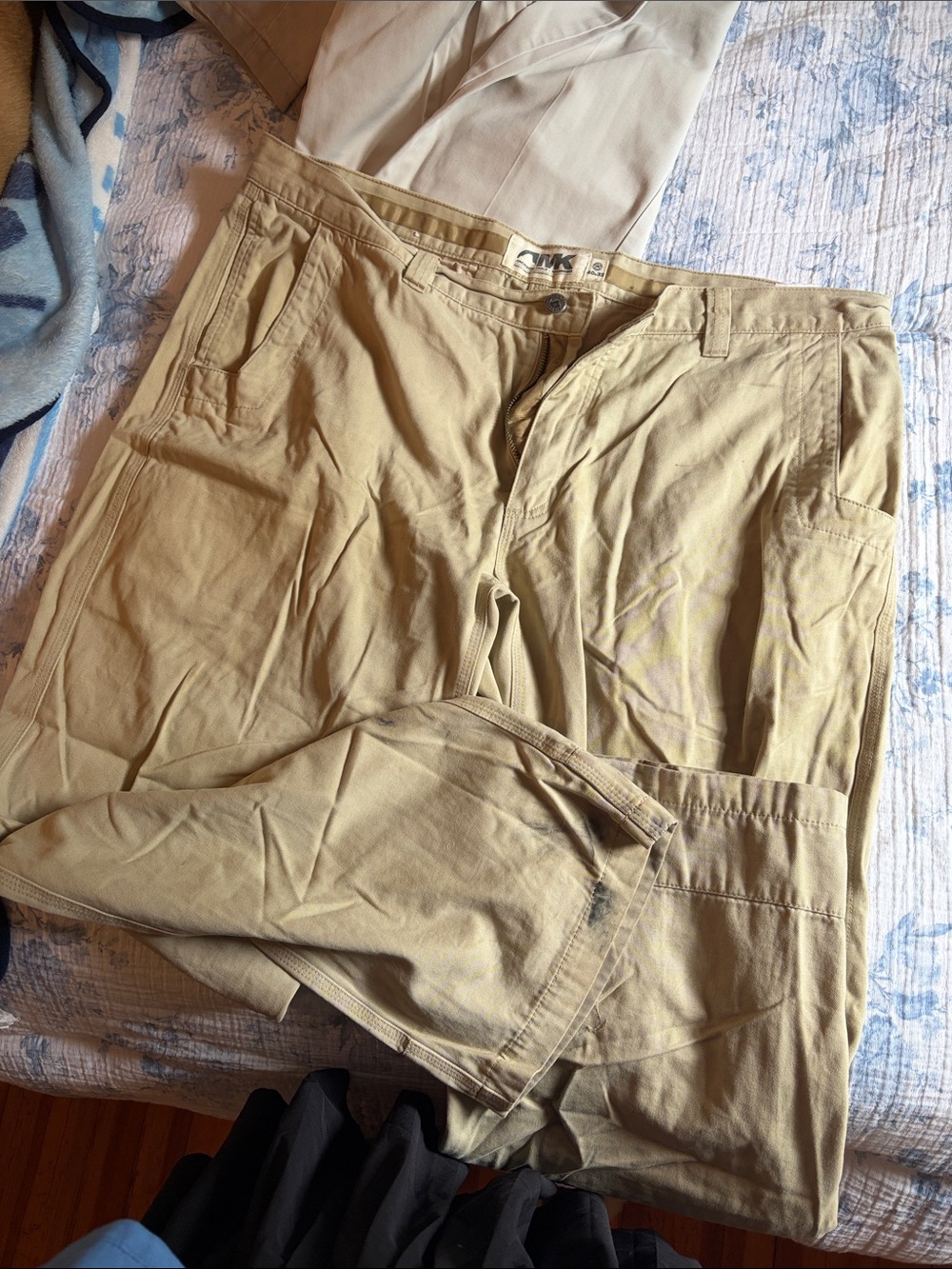 Mountain Khakis 40x32